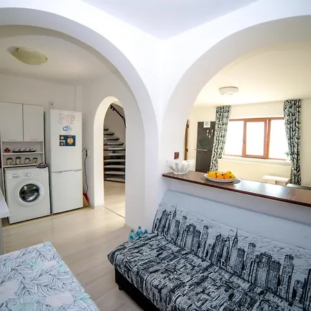 Casa Holtea * Două Mai
