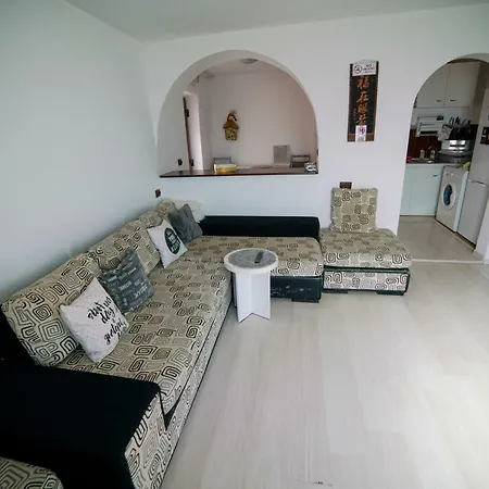 Casa Holtea * Două Mai