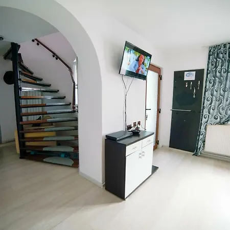 Casa Holtea Villa 2 Mai